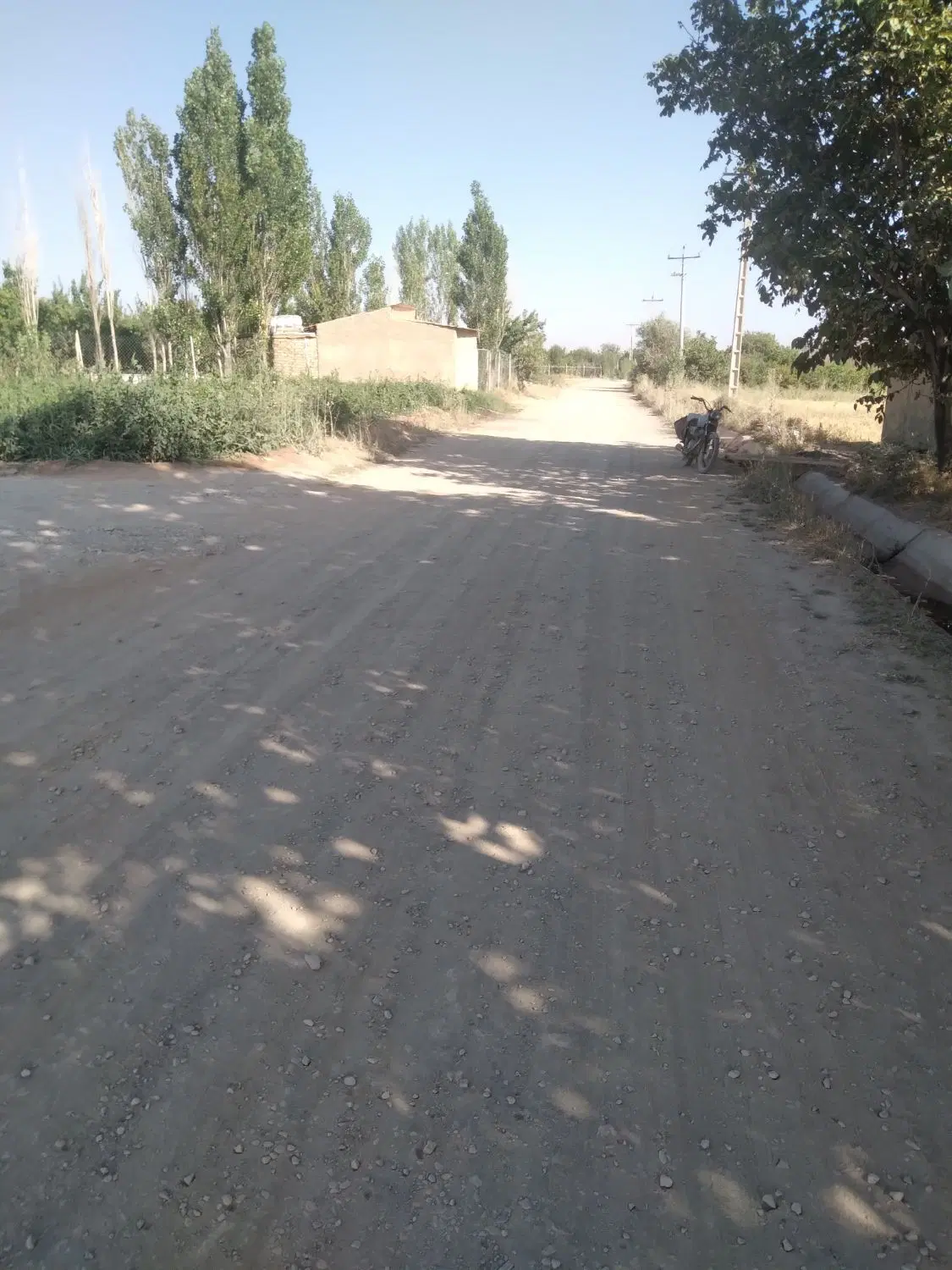 ۵۰۰ متر زمین ویلایی در گوار