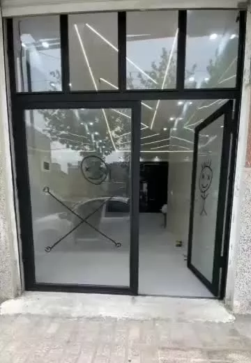 چهل متر مغازه شیک فول امکانات