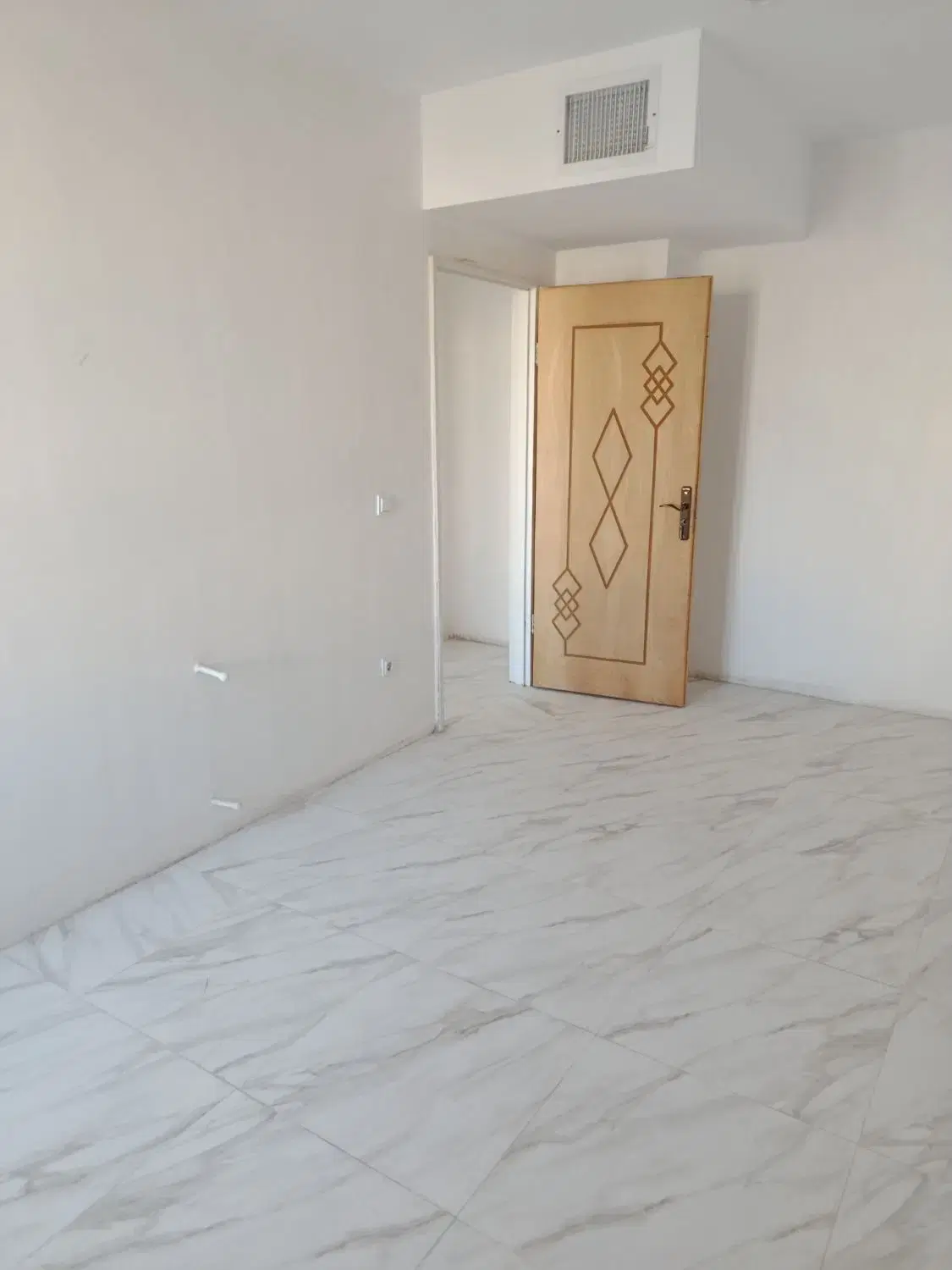 واحد83 متری