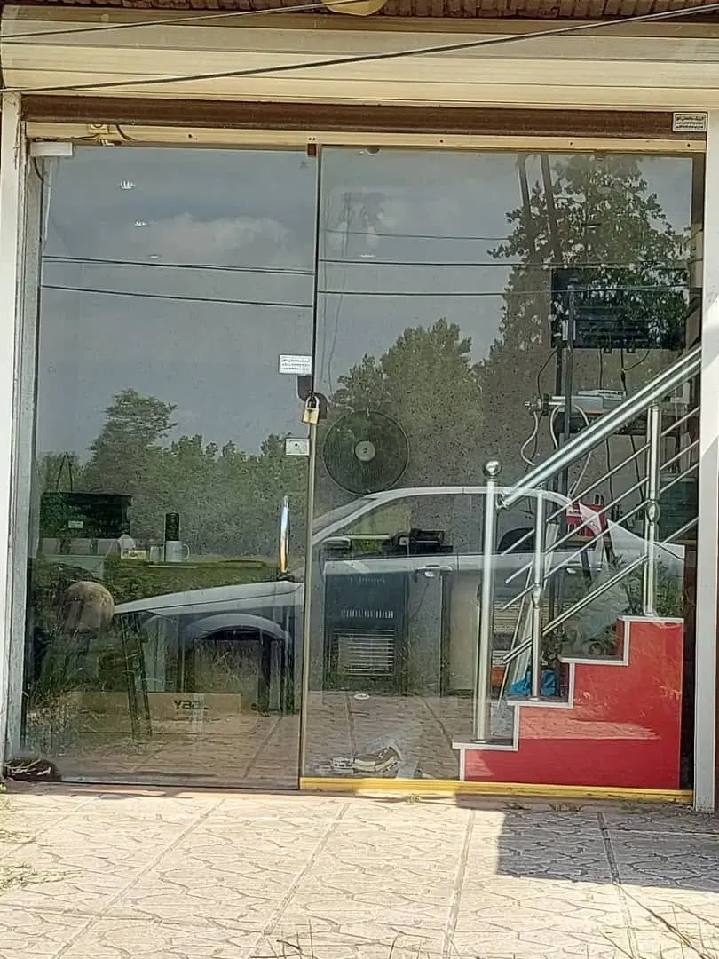 مغازه ۱۳ متری حاجی بکنده