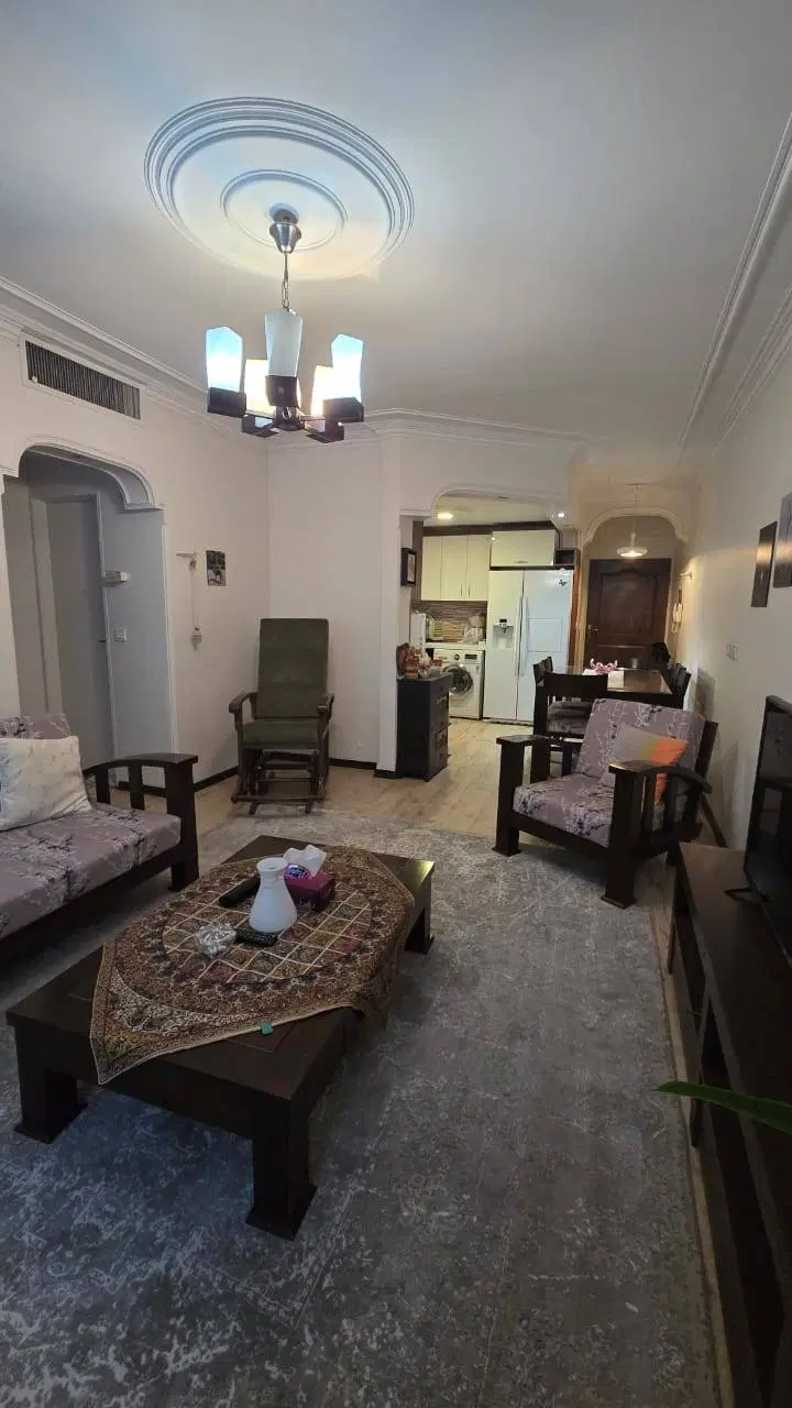 فول امکانات بر خیابان پارک ( قموشی )