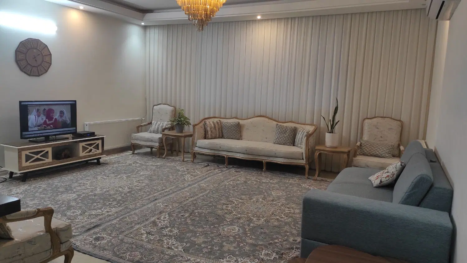 آپارتمان ۱۰۰متری ابتدای الهیه