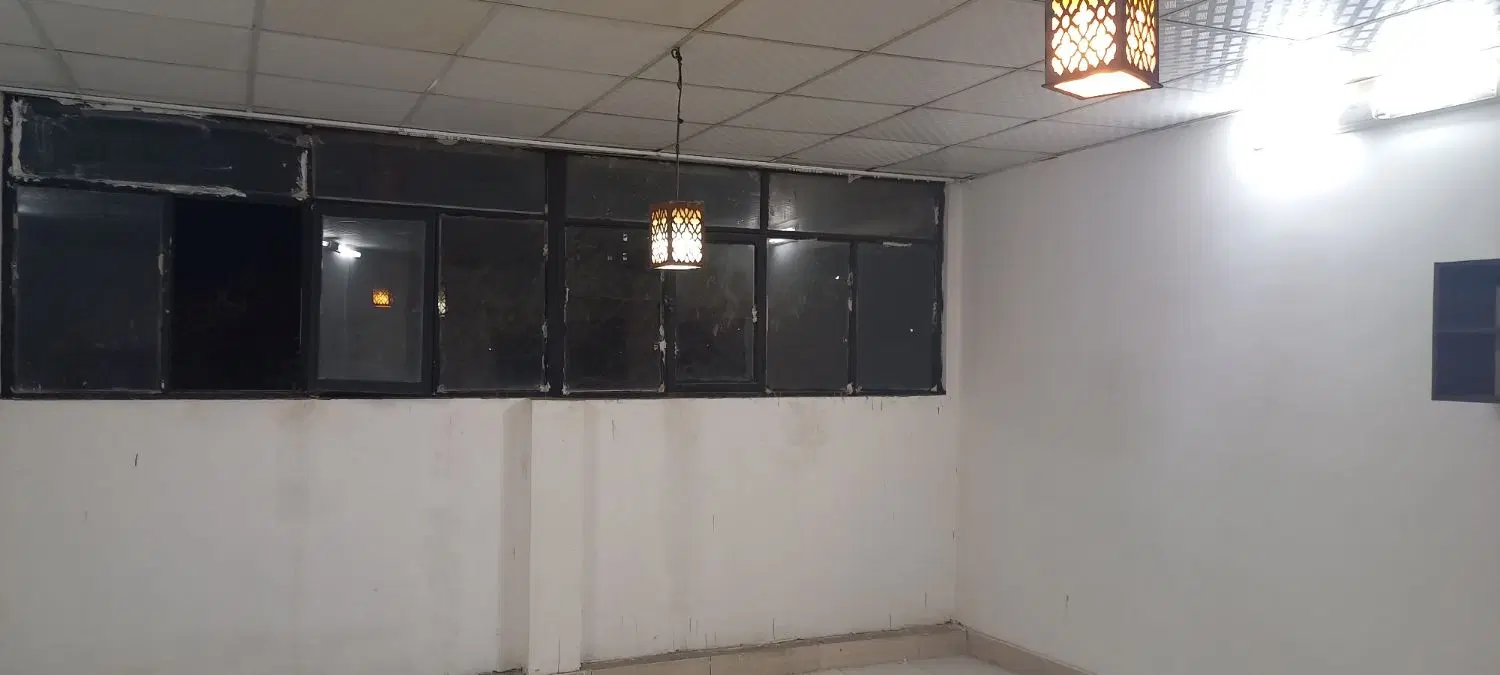 ۴۰ متر واحد دفتر کار یا اداری