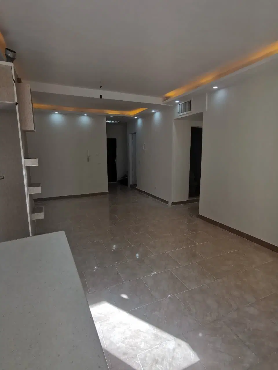فاز ۴ انباری دار ۷۸متر نرگس