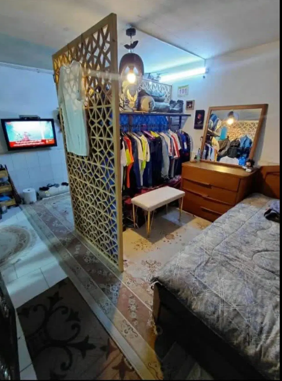 با یک میلیارد خانه دار شوید