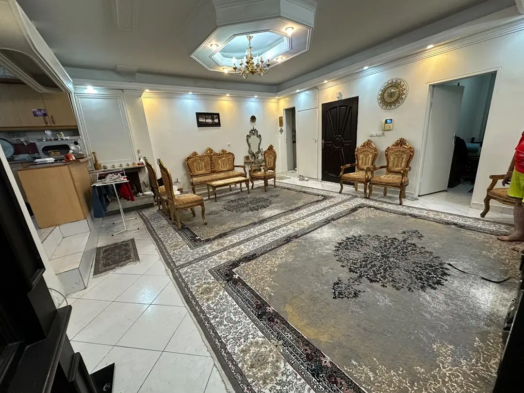 90متر دو خواب فول امکانات