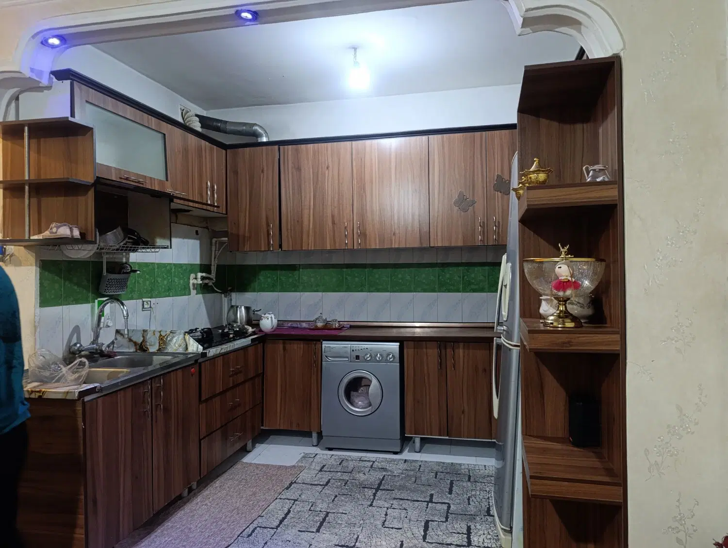 آپارتمان ۵۳متری باپارکینگ وانباری قایمیه عدل آباد