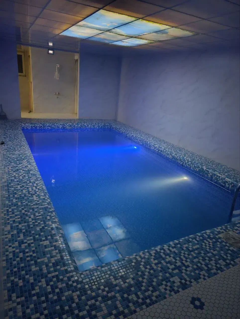 اجاره ویلا استخر دار آب گرم