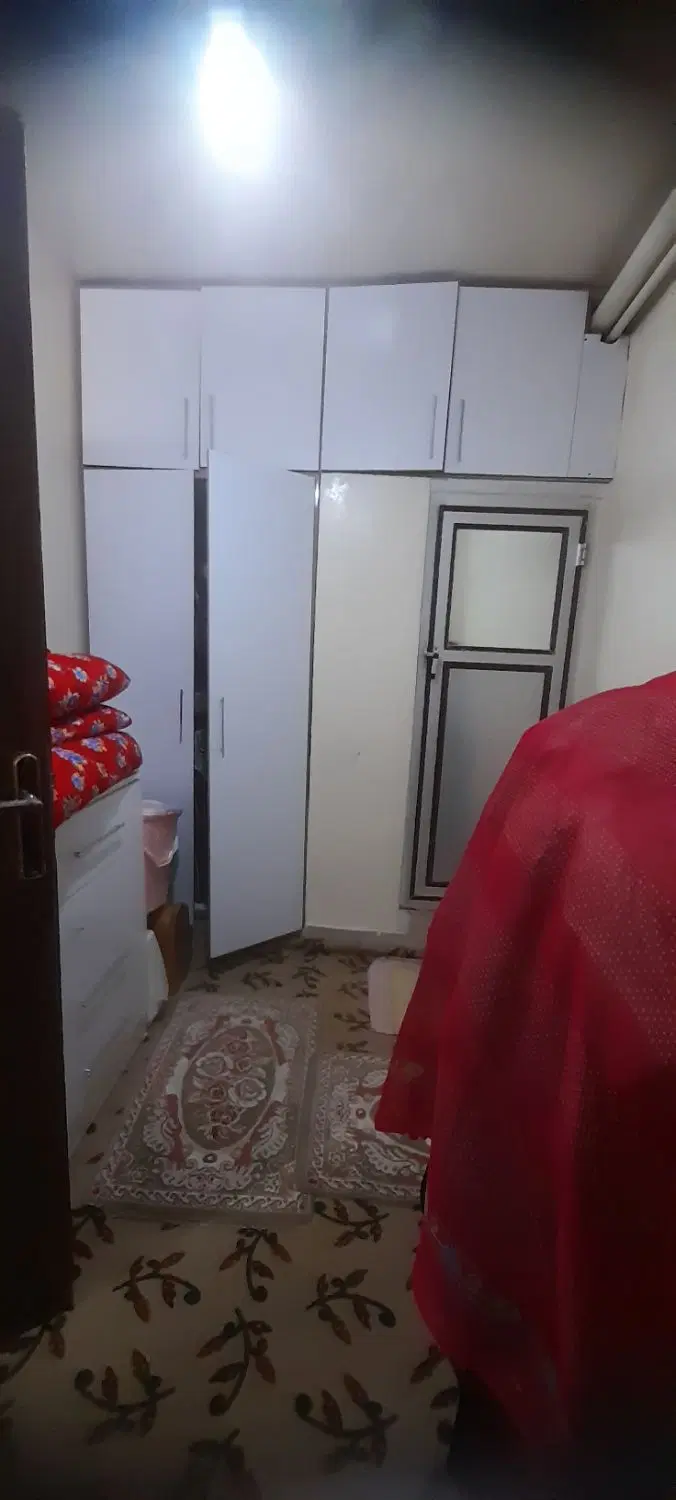 خانه دربست در خیابان انقلاب