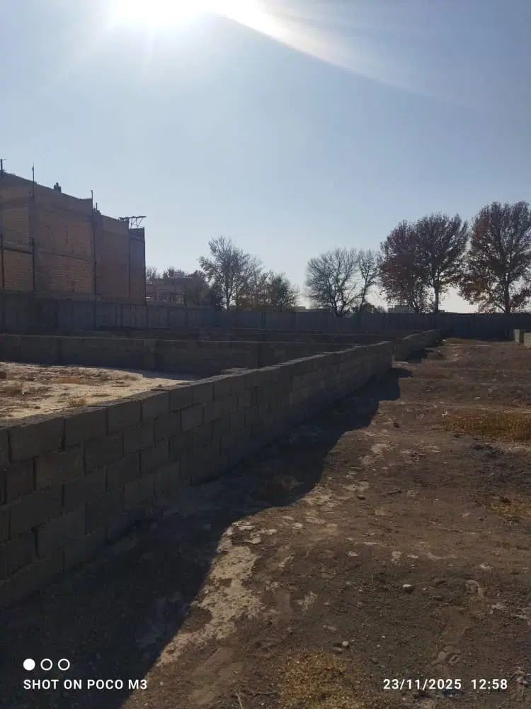 300متر زمین مسکونی سند تک برگ