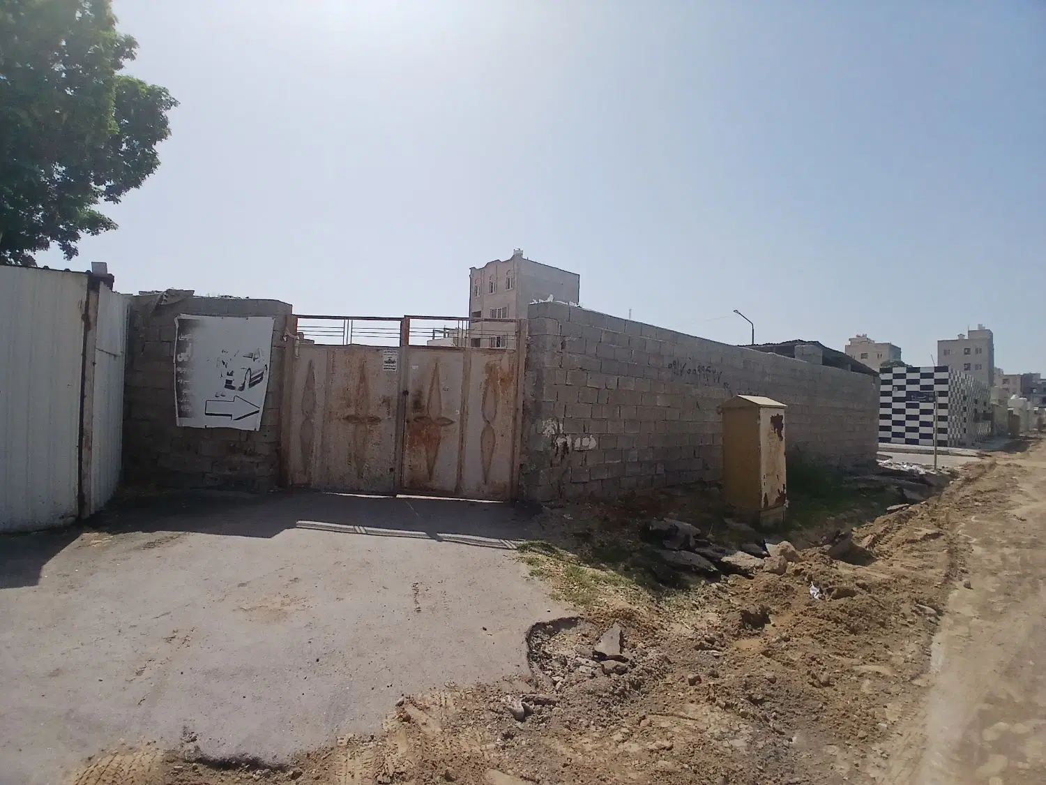 فروش زمین ۳۰۰ متری تجاری چهارصد دستگاه