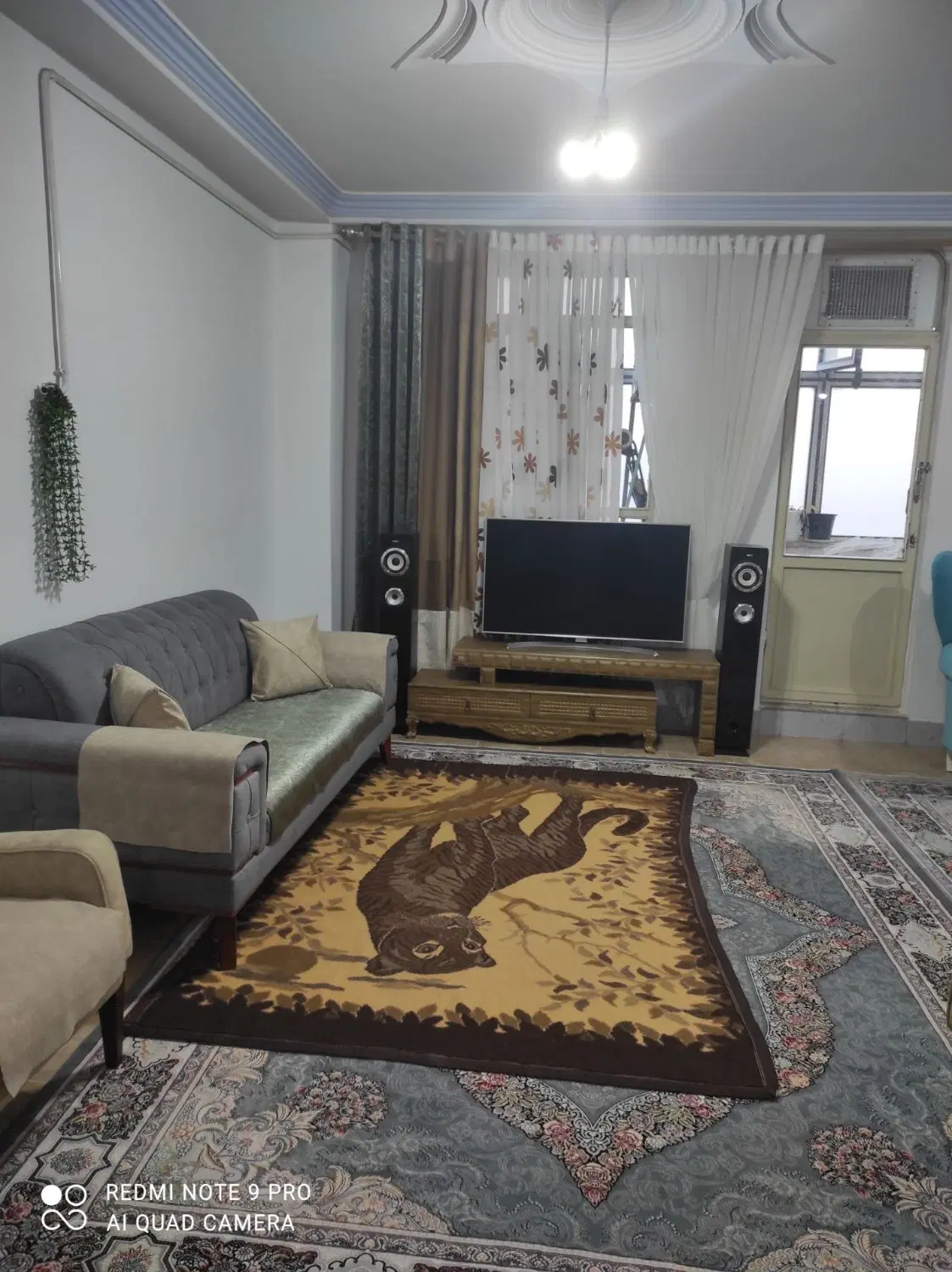 اپارتمان 102 در خیابان 55 متری بر خیابان گلشهر