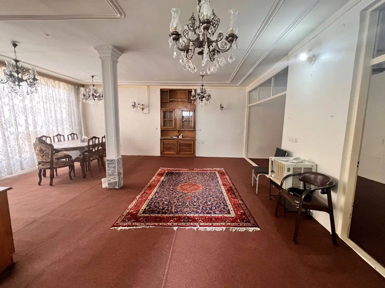 حیاط فروشی منظریه لاله زار جنوبی