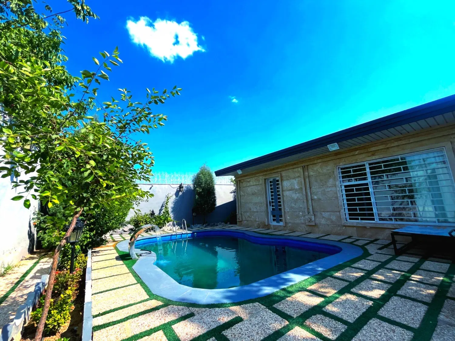 باغ ویلا