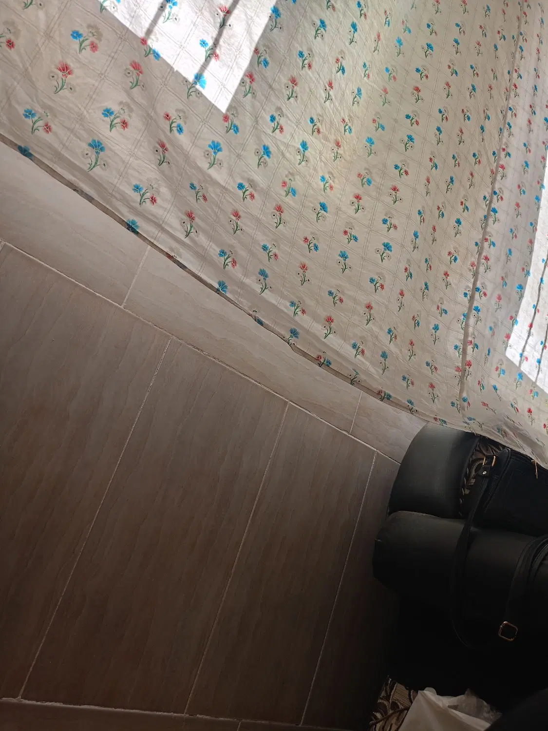 خانه ای در امامزاده خیام