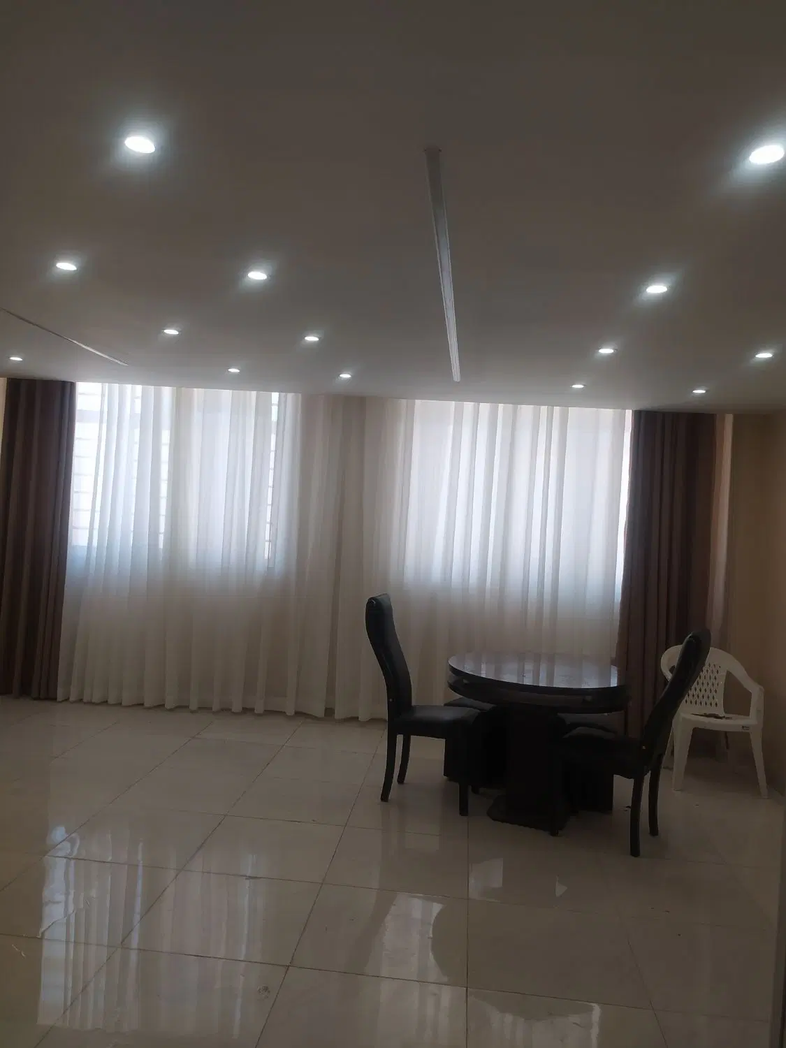 رهن و اجاره واحد طبقه اول لوکس