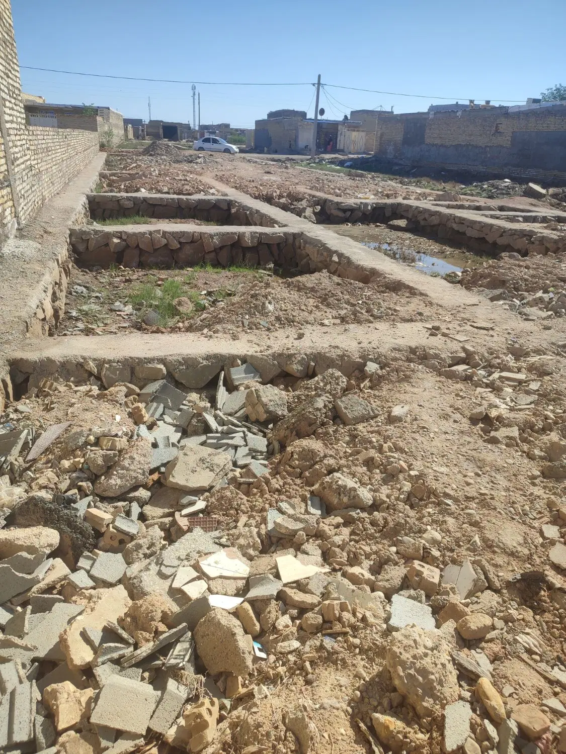 زمین در کوی سادات