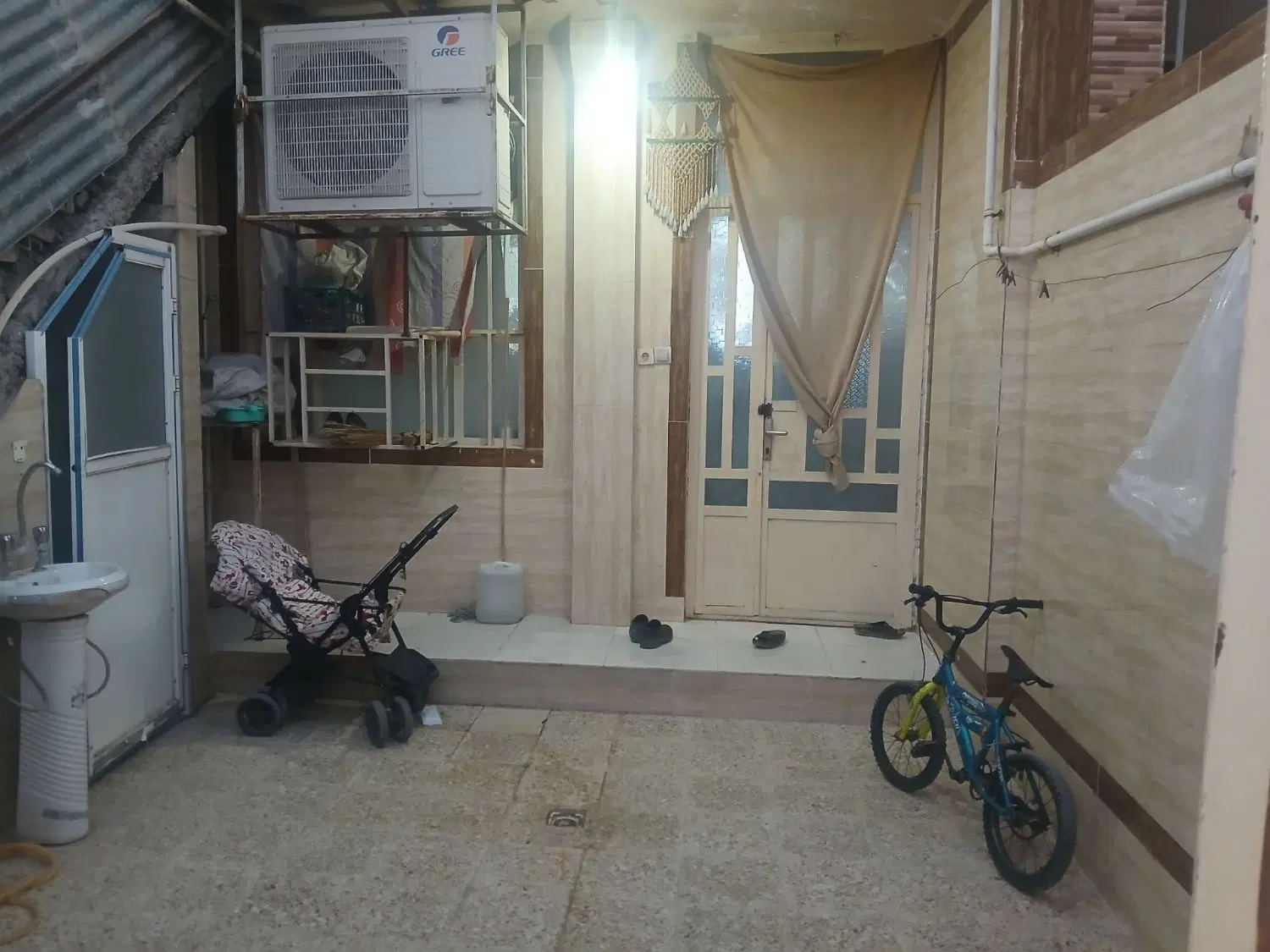 خونه ویلایی طبقه هم کف از دوطبقه