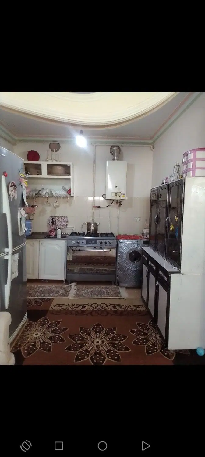 فروش منزل مسکونی۵۰متری در شهرک باغ معروف