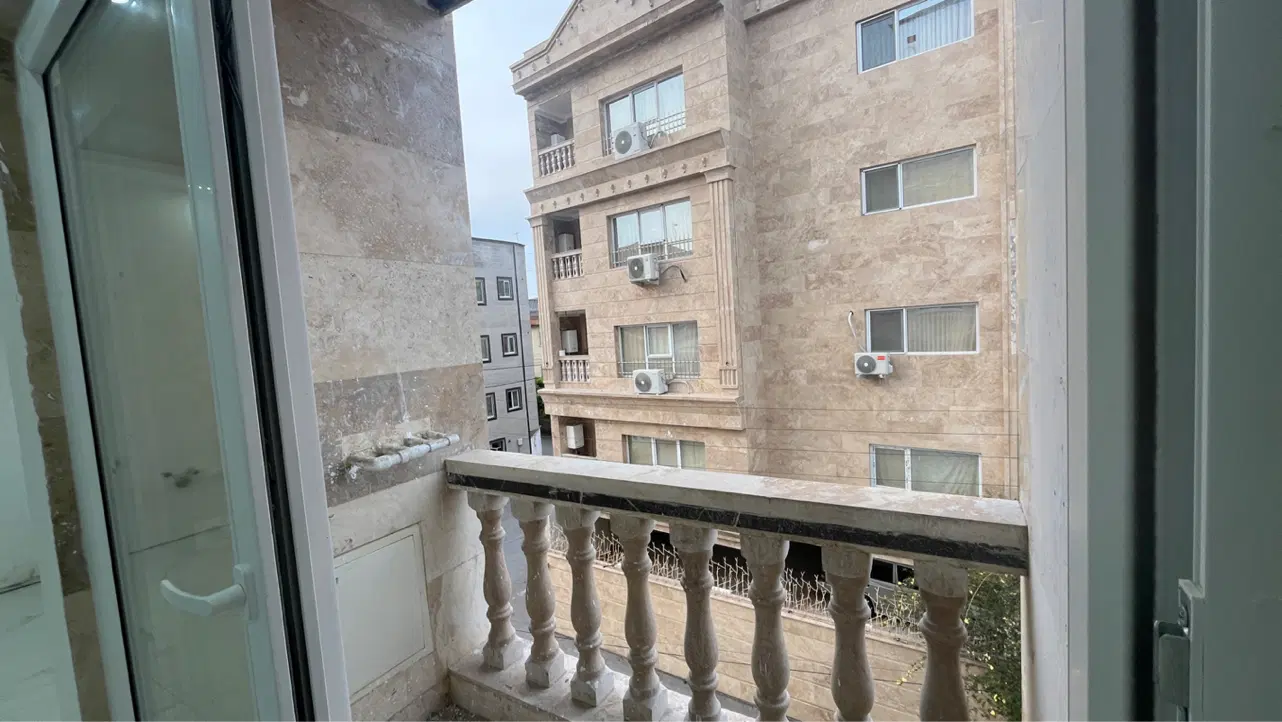 سه نبش ۱۰۰ - ۱۲۵ متری ابتدای خیابان امام رضا-طاهری