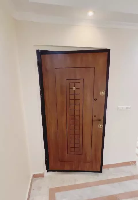۷۵متری دوخواب تکواحدی نورگیر شمالی جنوبی