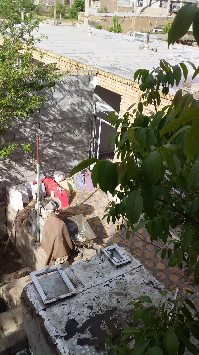 اجاره حیاط دربست