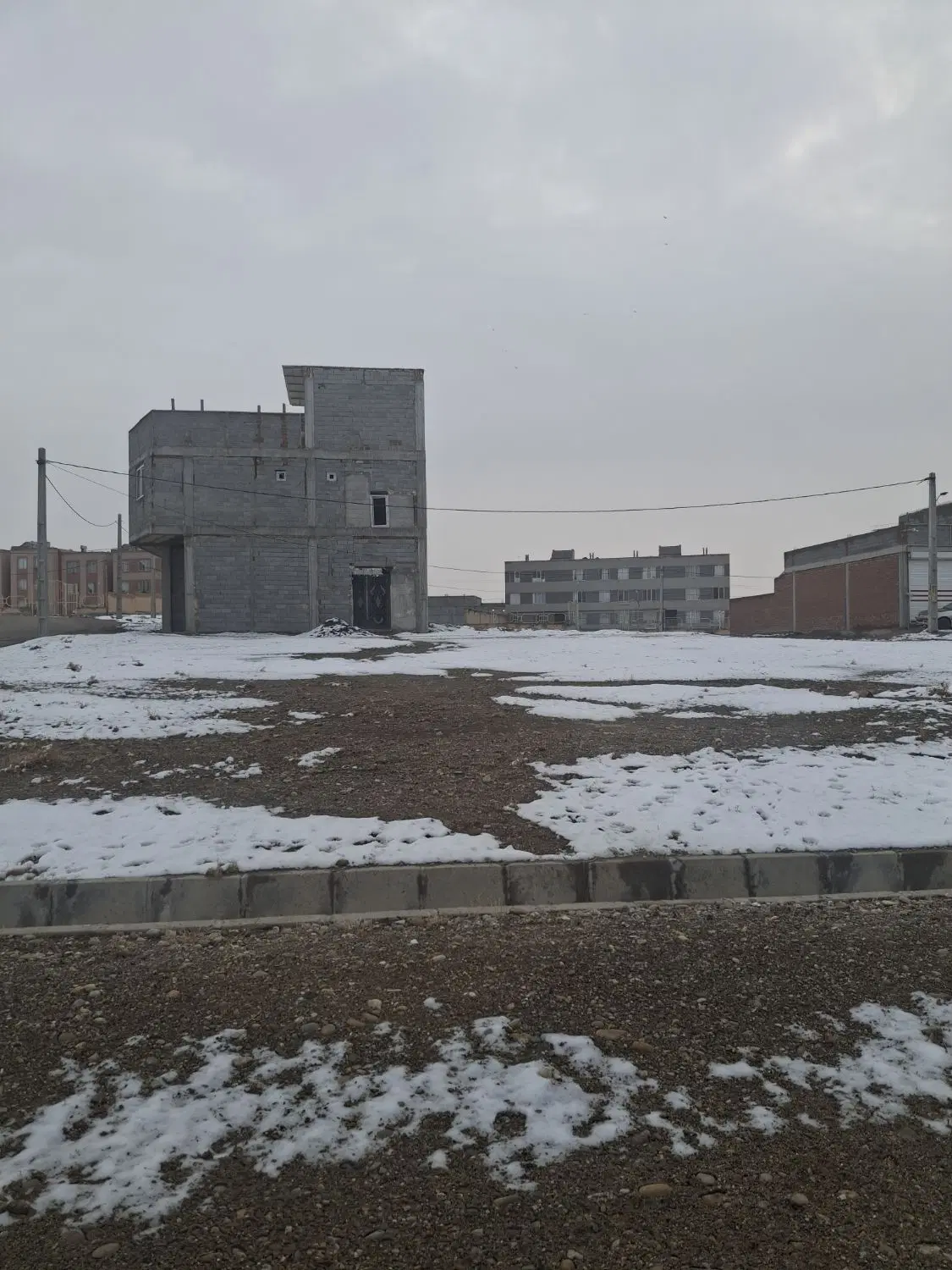فروش یک واحد ویلایی شخصی نیمه کاره