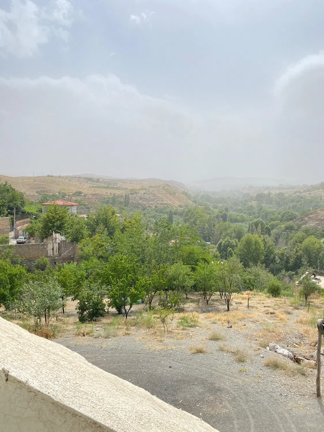 باغ‌ویلا‌سندشش‌دانگ ۳۱۵متر ویو بی‌نظیر حصار گلستان