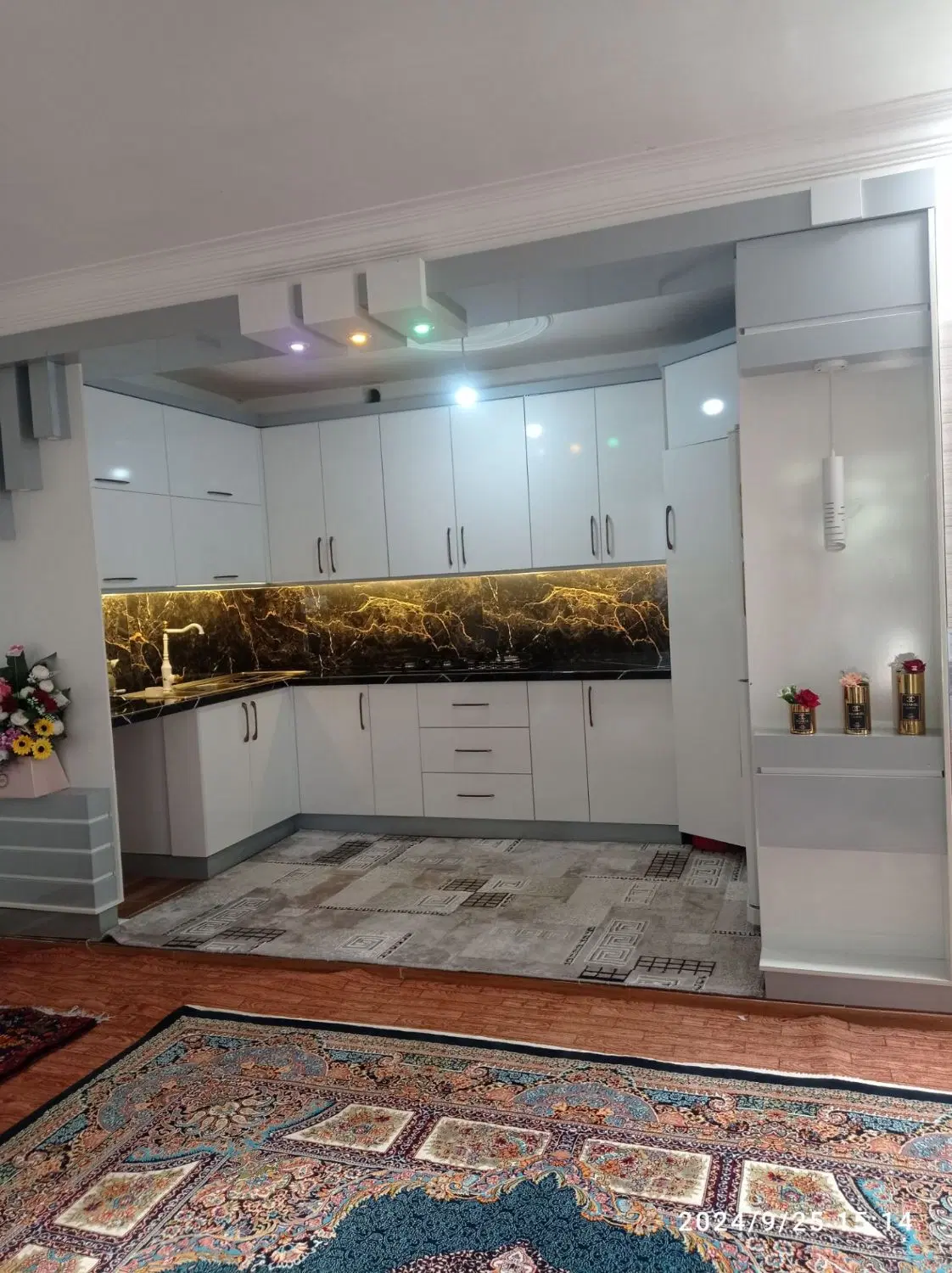 ساختمان ویلایی فروشی