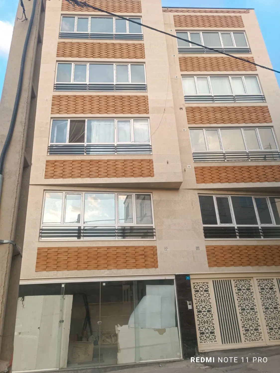 خانه ویلایی با توجیه بالا صدف .توافقی