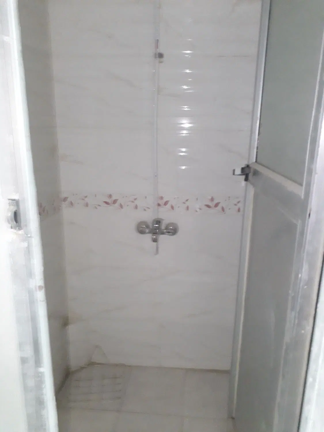 اجاره مسکونی طبقه اول نقلی(نوساز)
