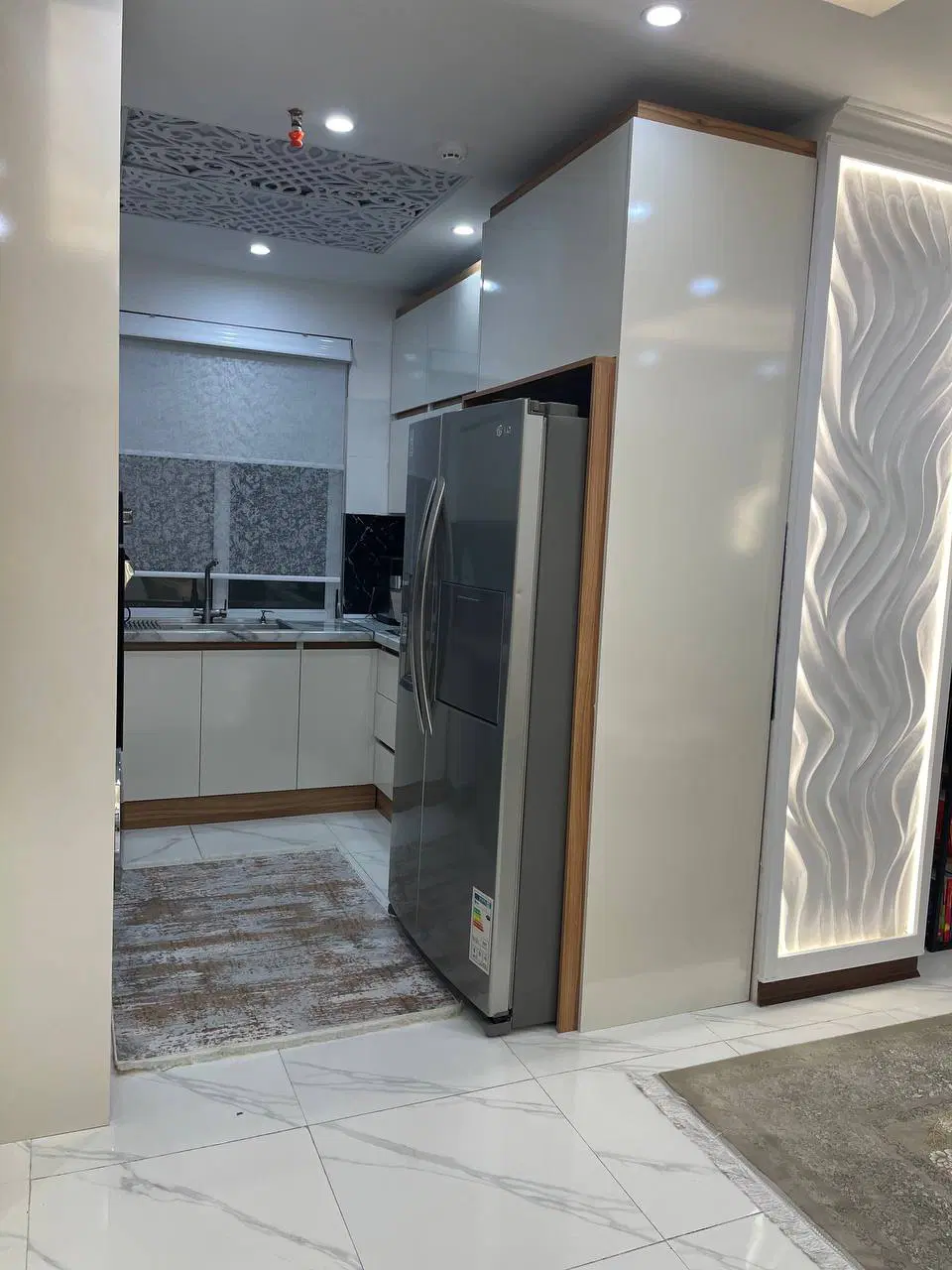 آپارتمان ۱۰۰ متری واوان