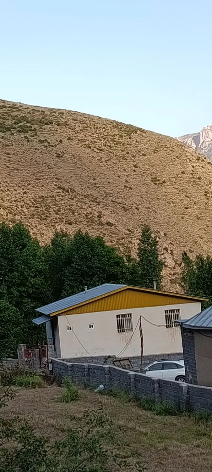 خانه ییلاقی در نمارستاق پلریه