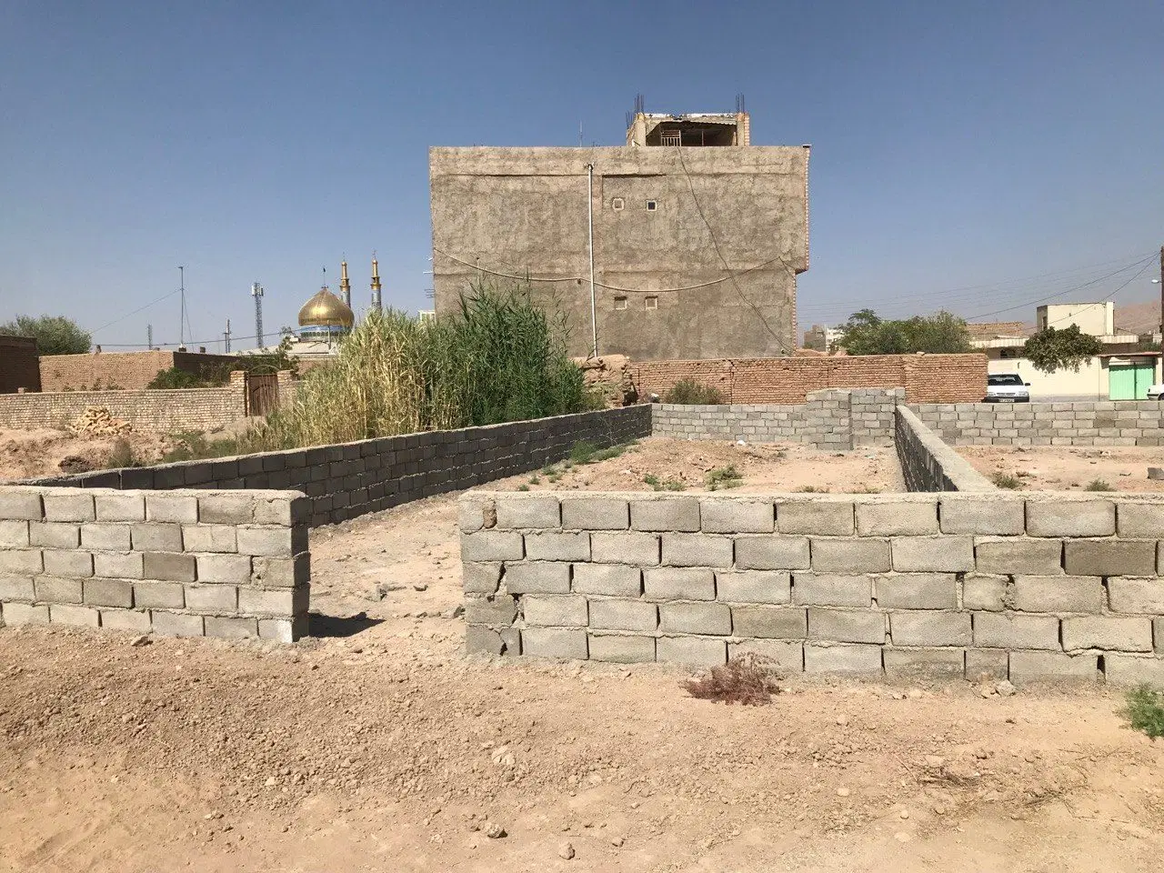 فروش یک قطعه زمین مسکونی در آرادان