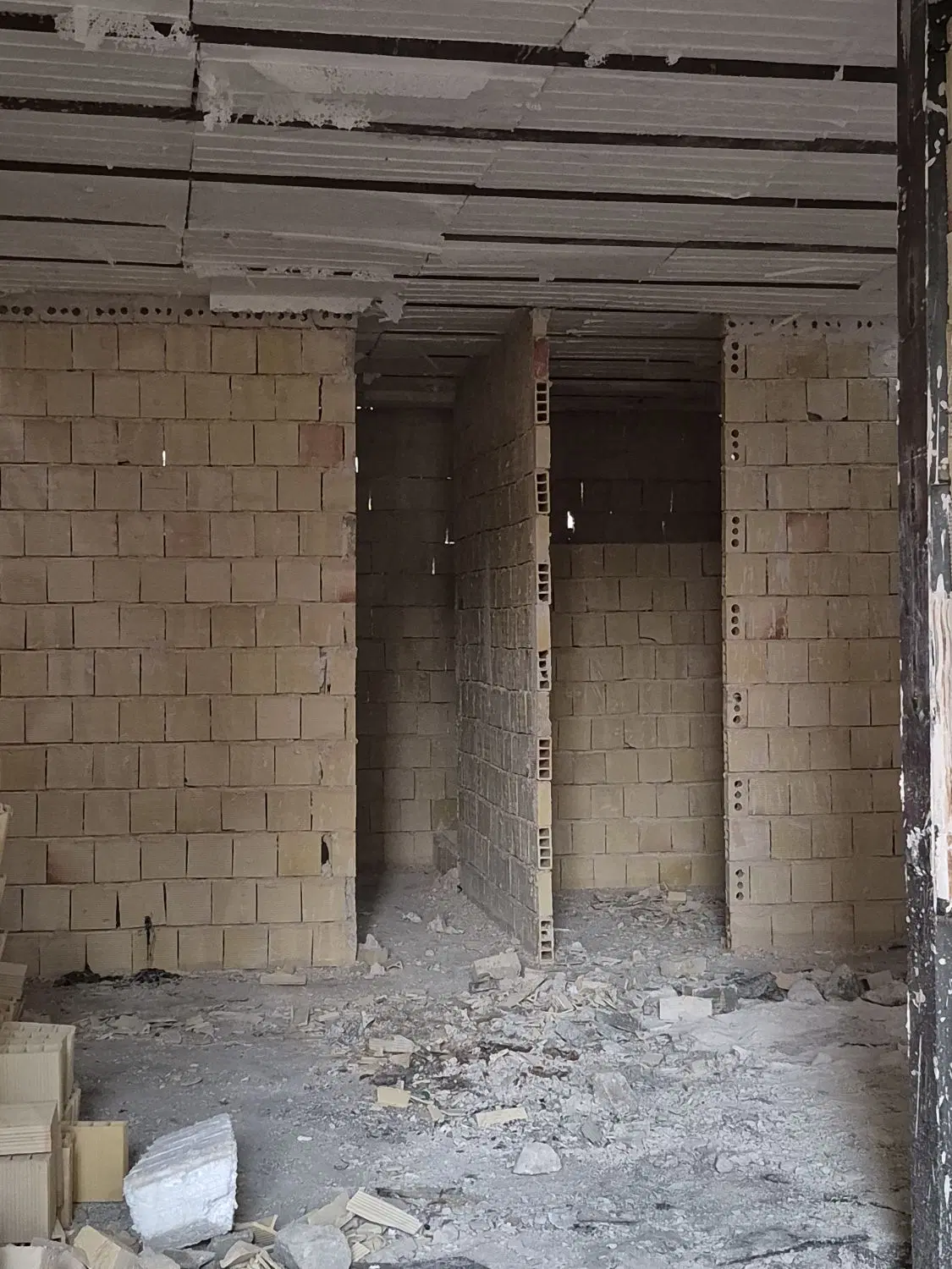 آپارتمان دو خواب ۶۵متری