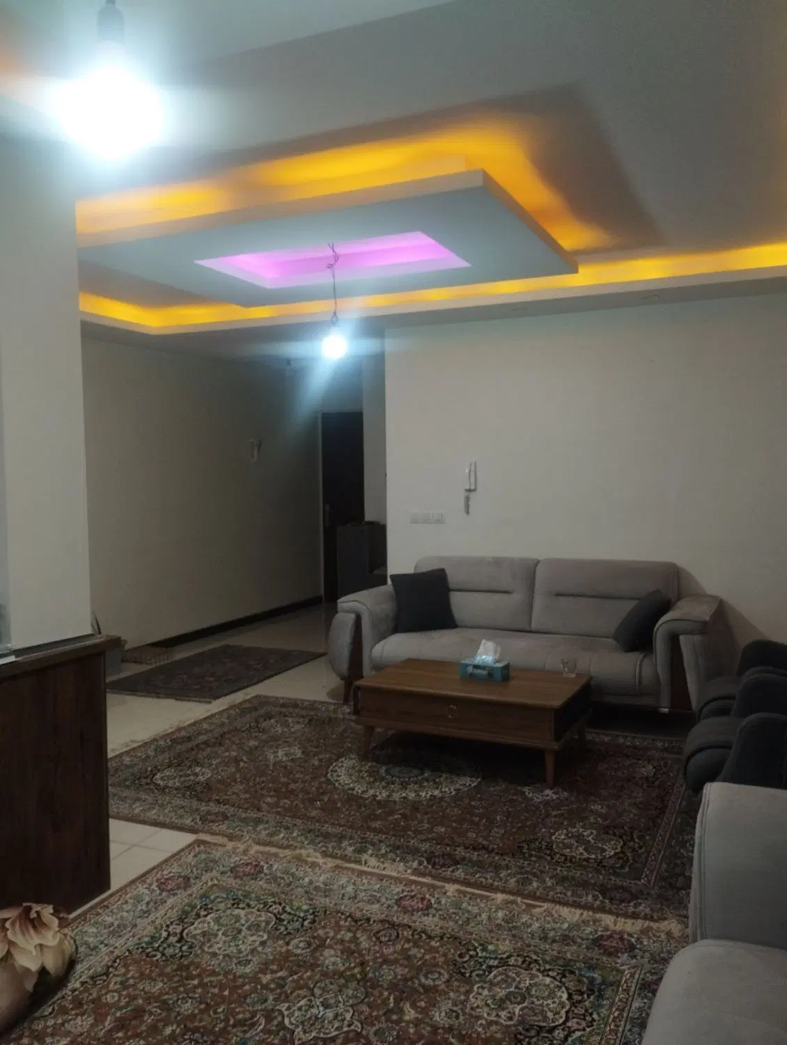 واحد ۹۵متری فول و خوش مسیر