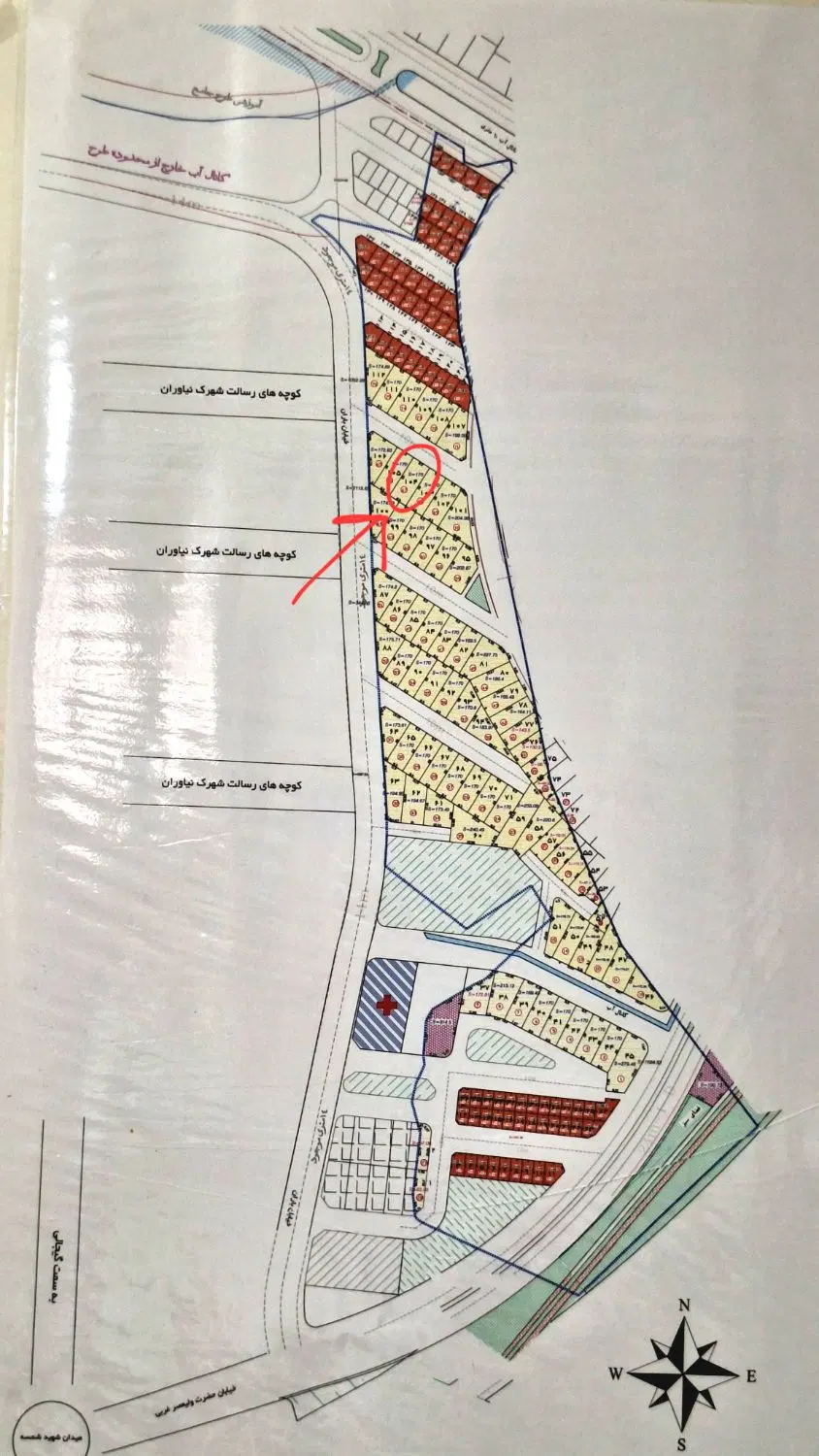زمین جنوبی ۱۷۰ متری نیاوران.