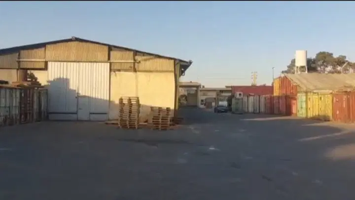 فروش مجموعه  تجاری صنعتی واداری