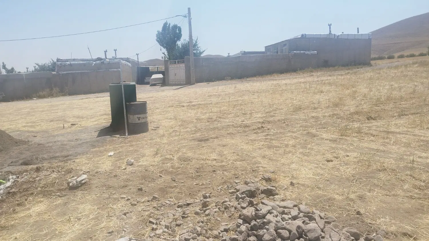زمین فروشی مناسب ساخت و ساز فول امکانات
