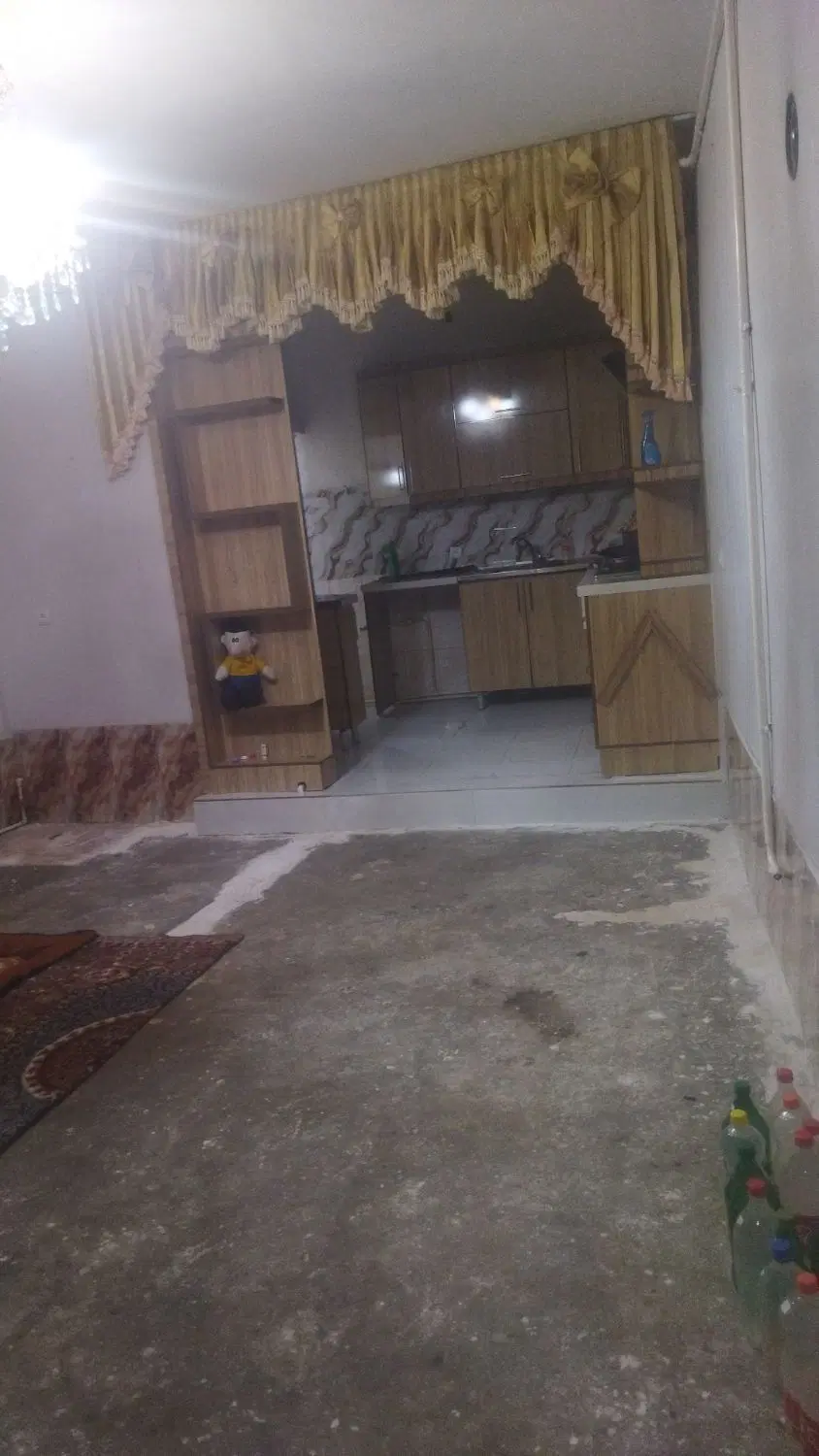 اجاره ورهن در اخماقیه