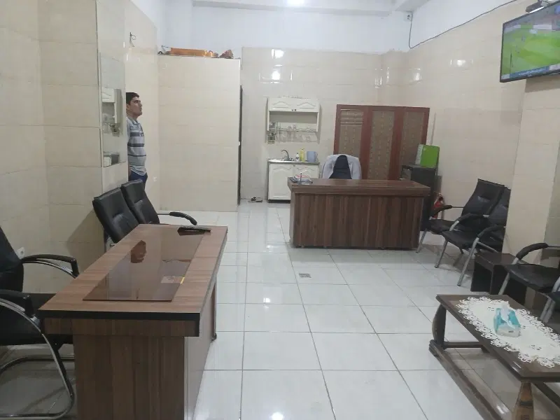 مغازه فروشی