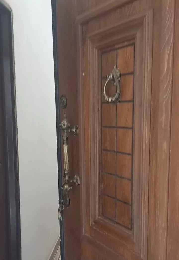آپارتمان طبقه ۲طبرسی ۵۶