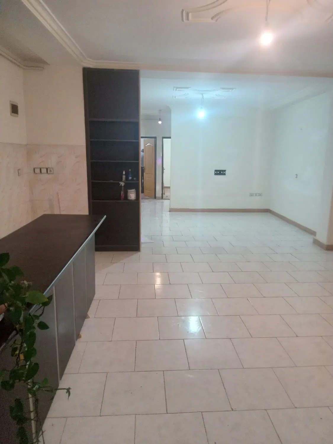 فروش واحدآپارتمان ۹۵ متری درباهنر (فرجام)