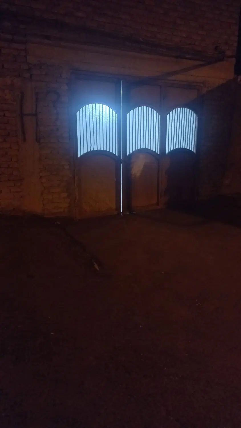 اجاره پارکینگ خیابان ریحانی