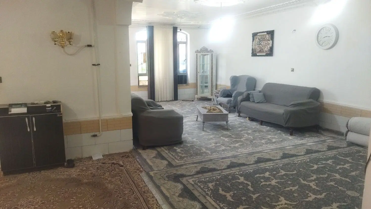 خونه دو خوابه روبروی بیمارستان جلیل