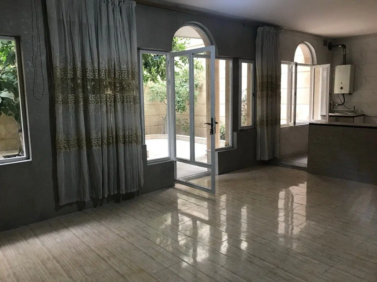 اجاره آپارتمان همکف ۸۰ متر