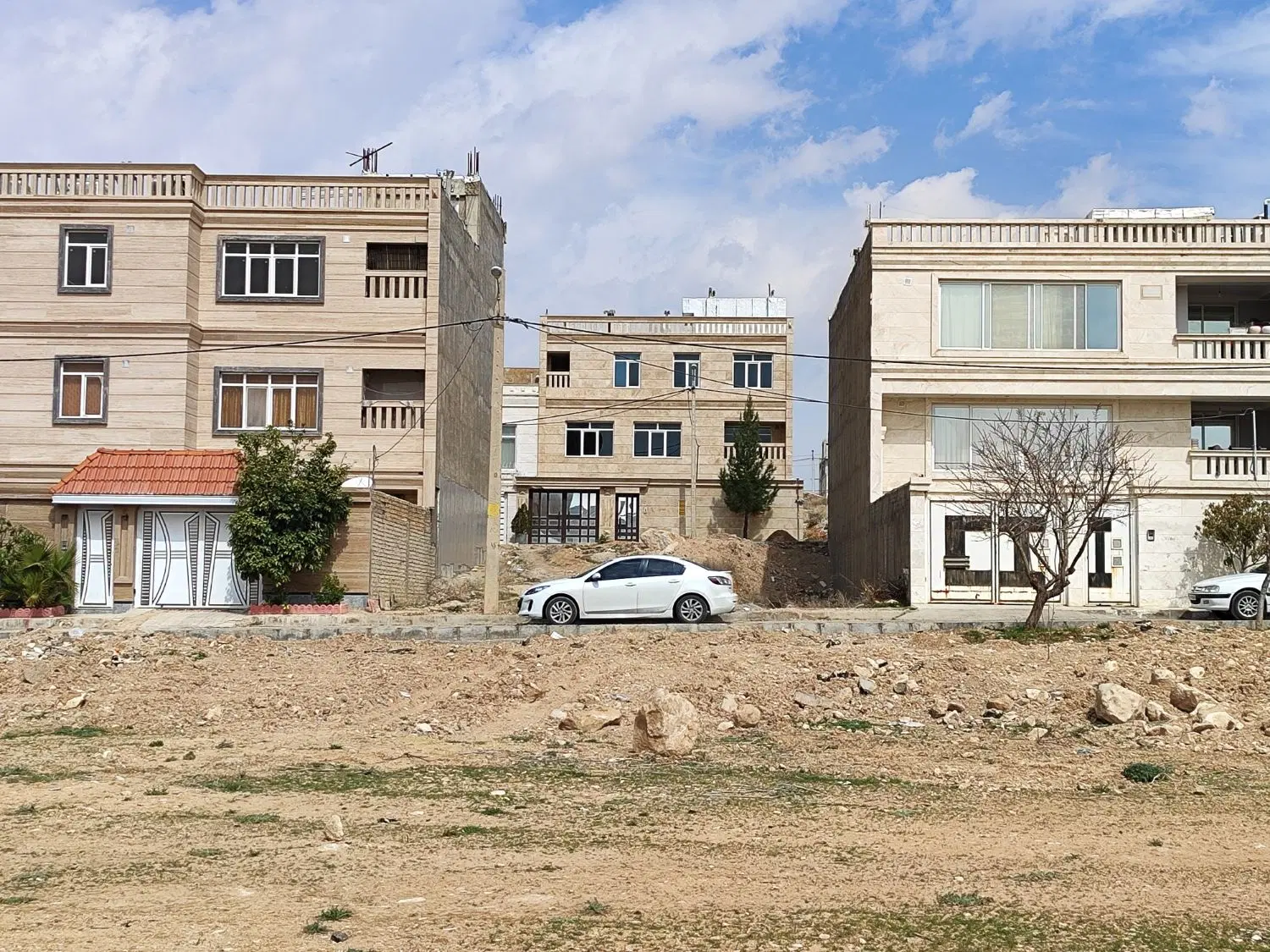 فروش زمین فاز دو صدرا زیر قیمت