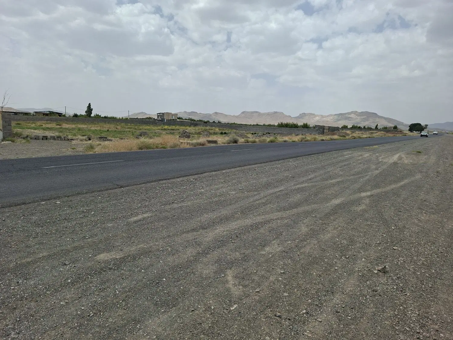 خانه باغ بلورد لب خیابون