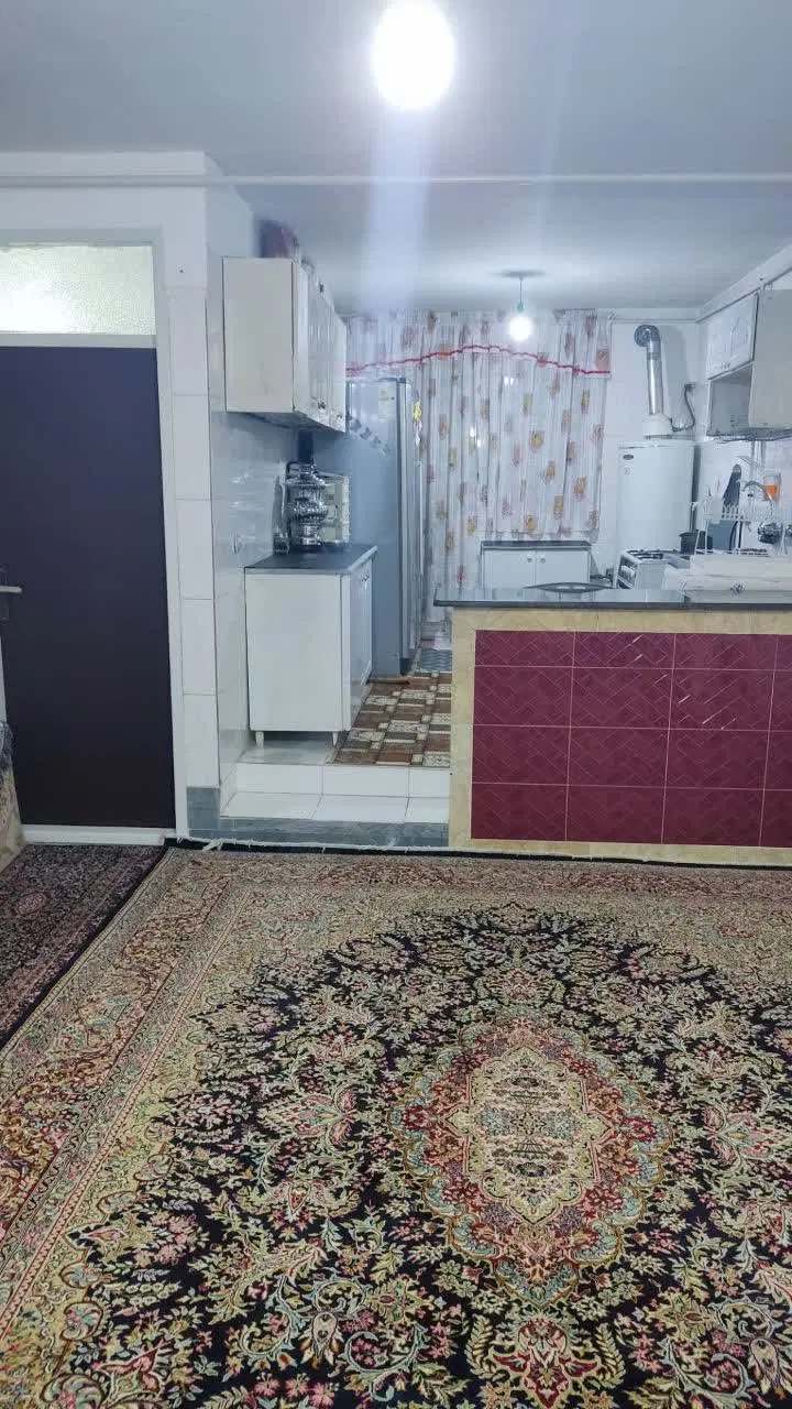 خانه دوطبقه شهرک ولیعصر (دیزج)