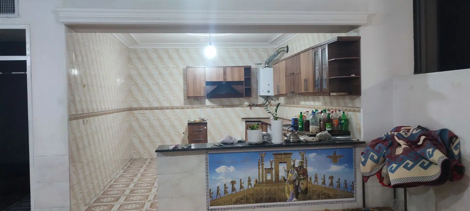 خانه ویلایی سه خواب بزرگ پارکینگ دوتا درب ساختمان